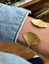 Charger l'image dans la galerie, Bracelet Jonc Ginkgo - Acier inoxydable doré