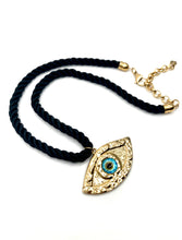 Charger l'image dans la galerie, Collier oeil cordon