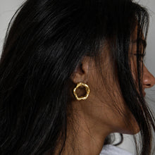 Charger l'image dans la galerie, Boucles d’oreilles Mélanie - Acier inoxydable doré