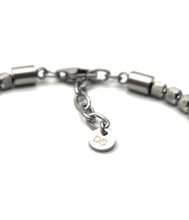 Charger l'image dans la galerie, Bracelet Steel Beads - homme perles en acier inoxydable - District Steel
