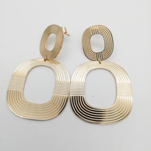 Charger l&#39;image dans la galerie, boucles d&#39;oreilles Louna
